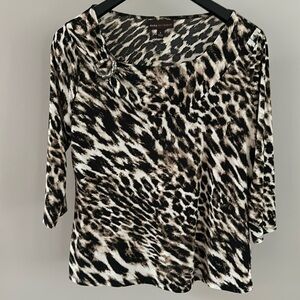Dana Buchman animal print top